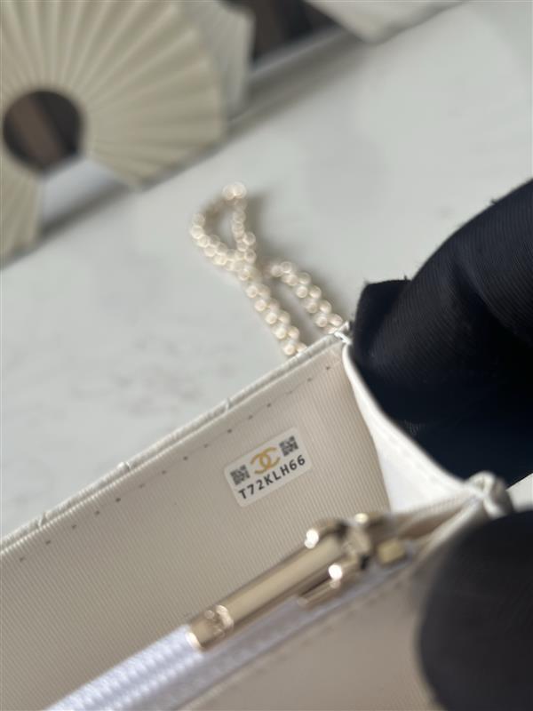 2026131222429560 580